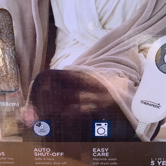 1 Left NWT THERAPEDIC Heated Plush Warm Pocket Throw - Picture 6 of 8